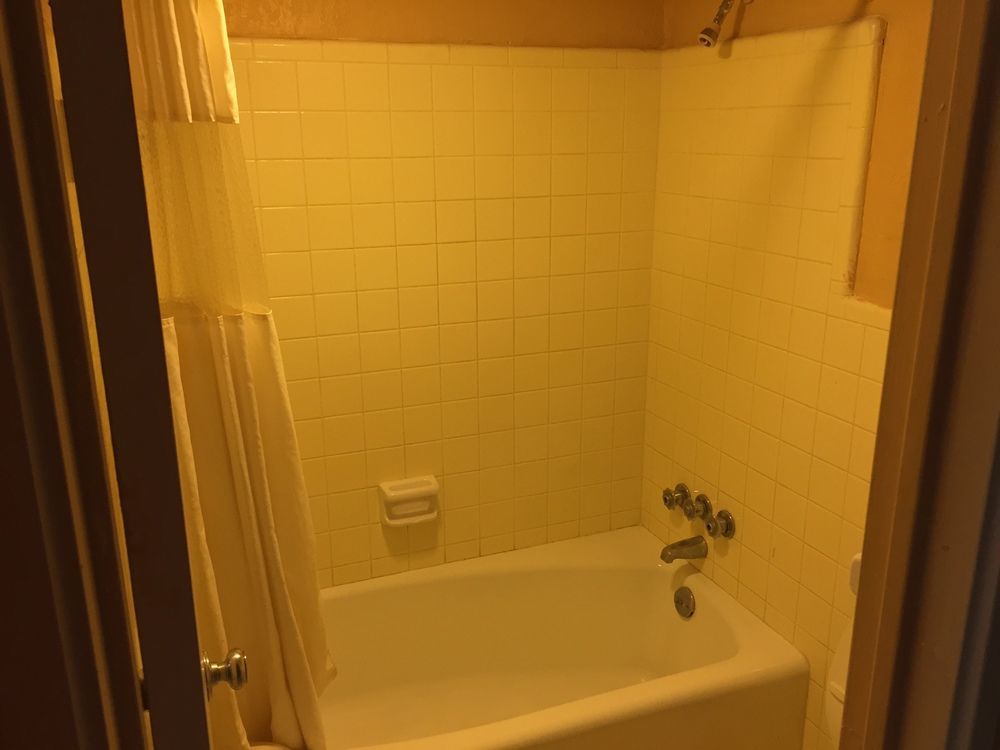 Oyo Hotel Tallahassee Downtown Bagian luar foto